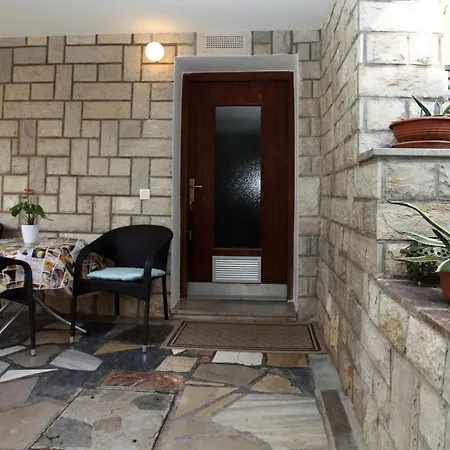 Portoroz Mit Terrasse Und Garten By Interhome