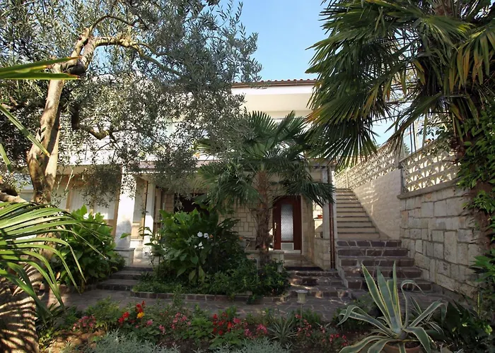 Апартаменты Portoroz Mit Terrasse Und Garten By Interhome